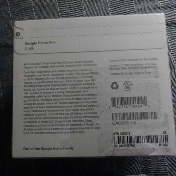 Google Home Mini - Picture 3 of 4